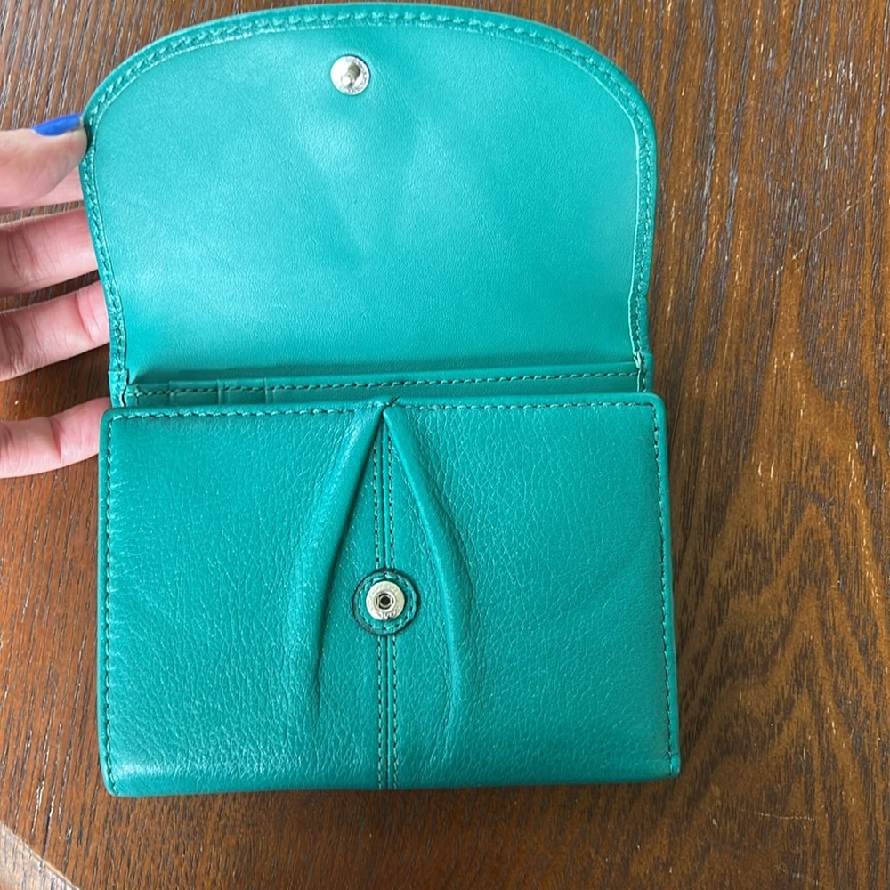 NWT Coach Jade green and Silver Hardware Leather Trifold Wallet - Picture 4 of 11